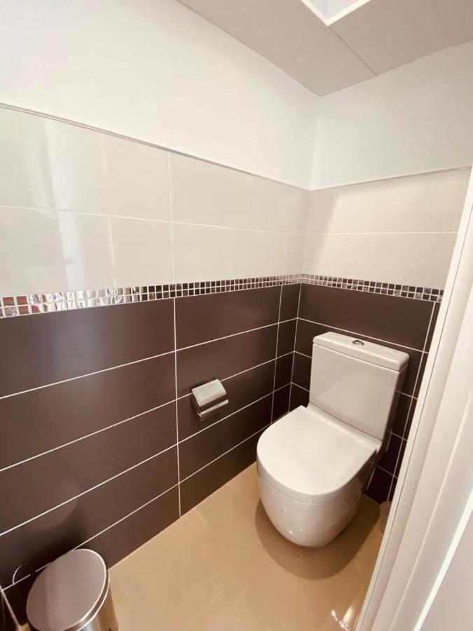 Gold Sunset Apartment Адехе Екстериор снимка