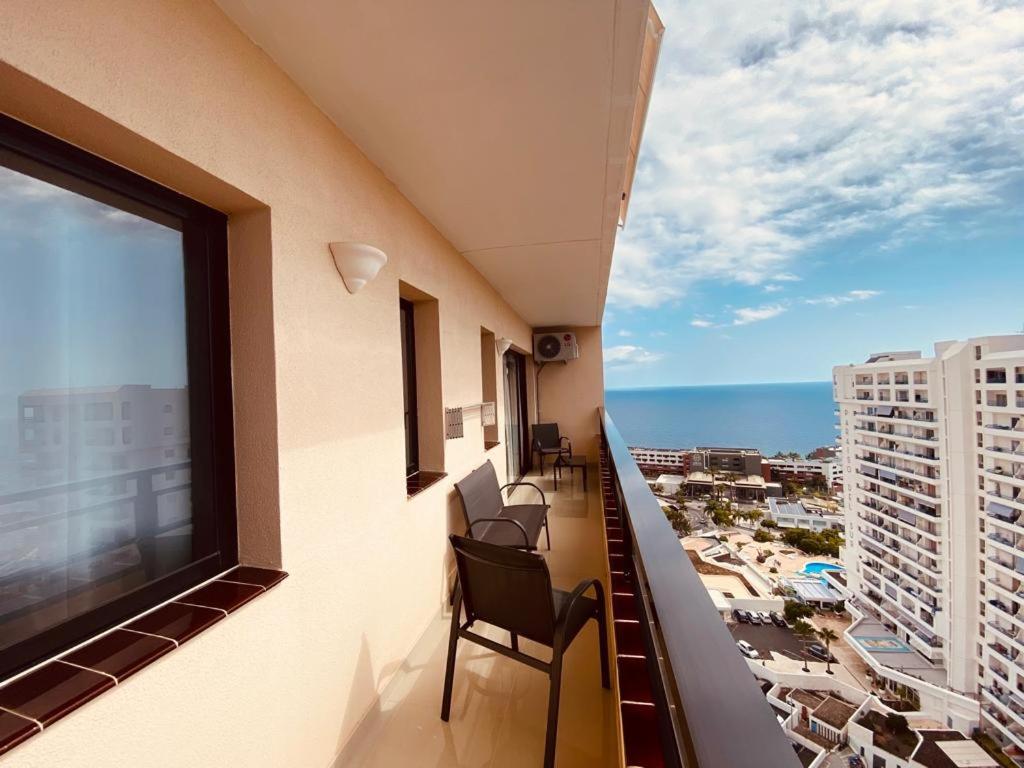 Gold Sunset Apartment Адехе Екстериор снимка