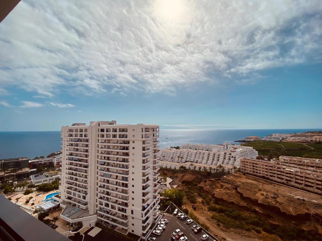 Gold Sunset Apartment Адехе Екстериор снимка