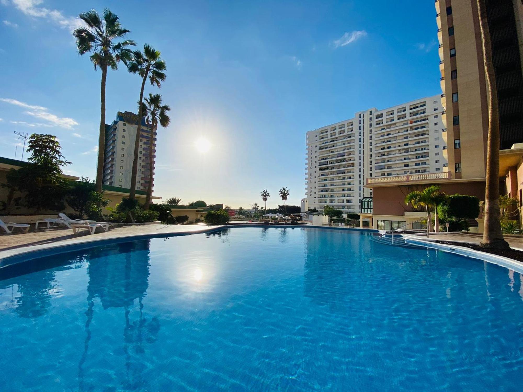 Gold Sunset Apartment Адехе Екстериор снимка