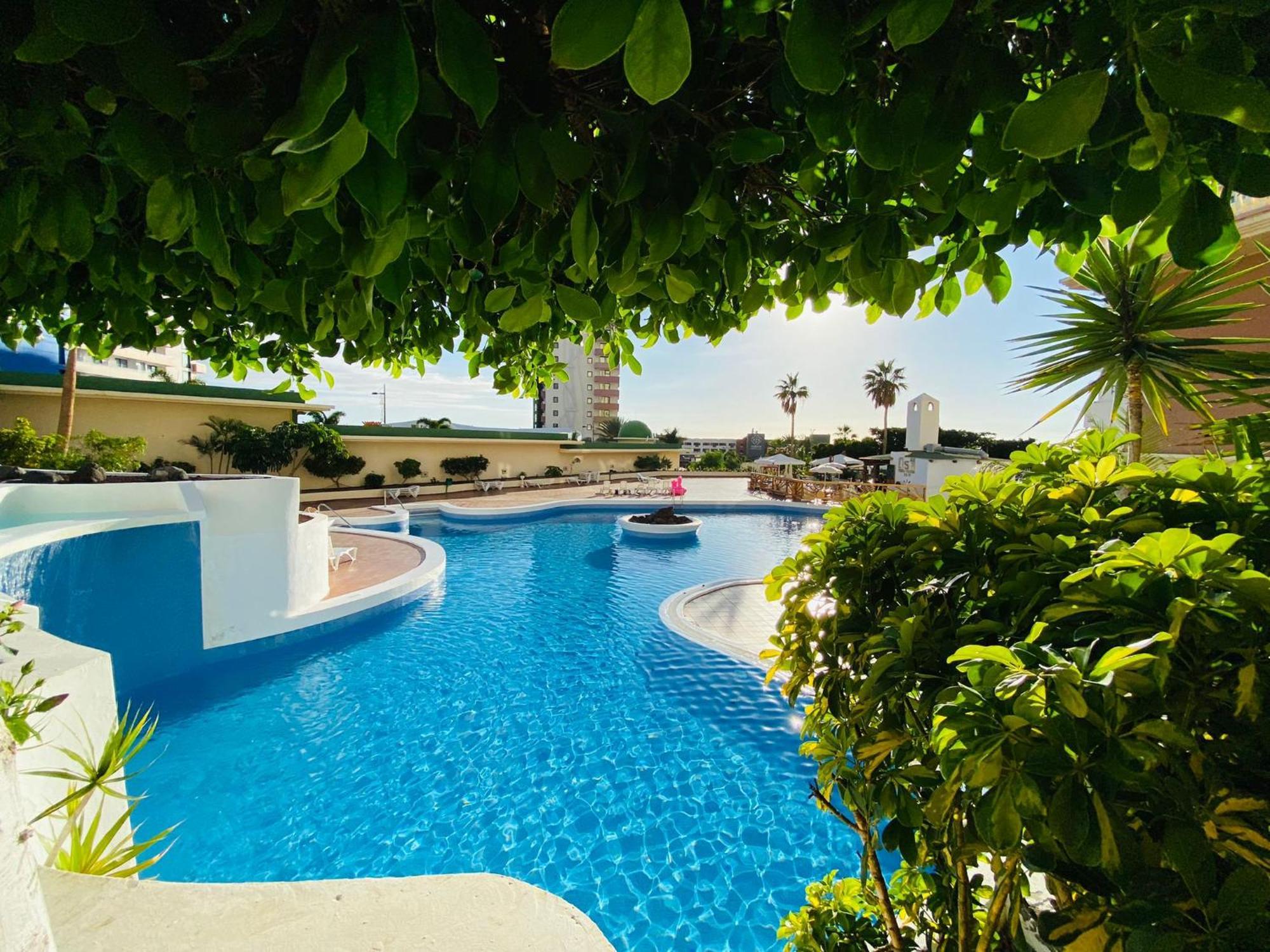 Gold Sunset Apartment Адехе Екстериор снимка