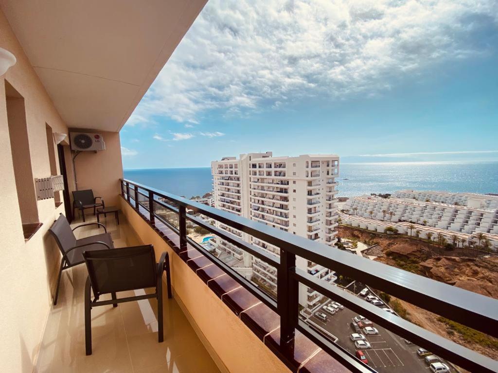 Gold Sunset Apartment Адехе Екстериор снимка