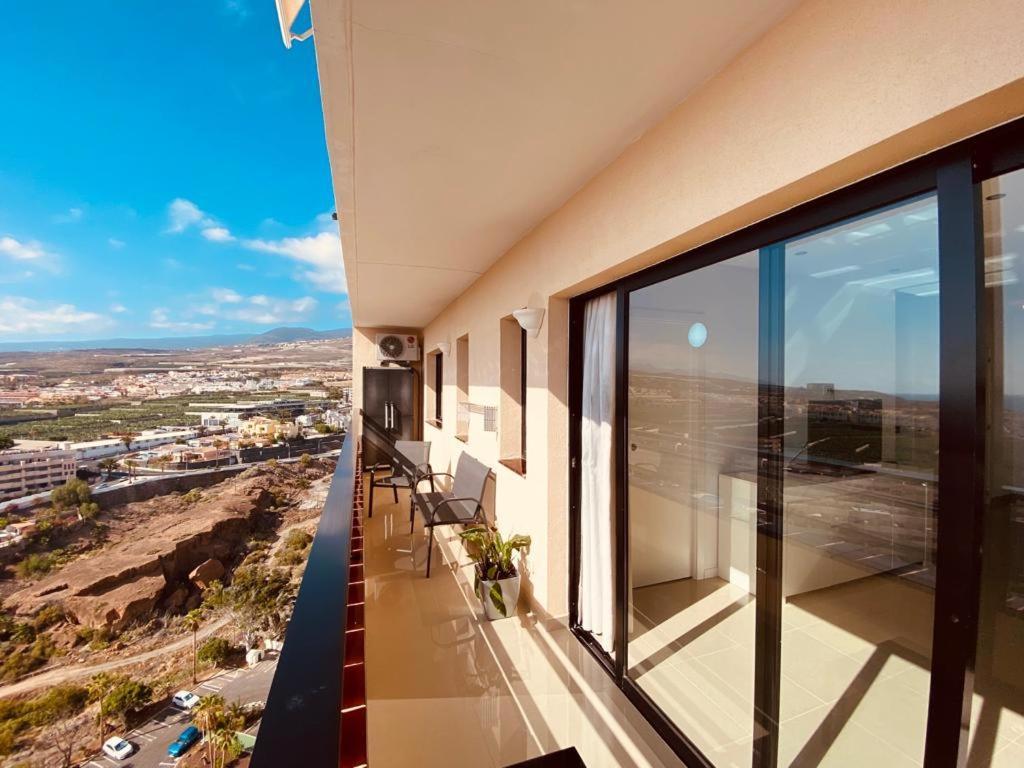 Gold Sunset Apartment Адехе Екстериор снимка